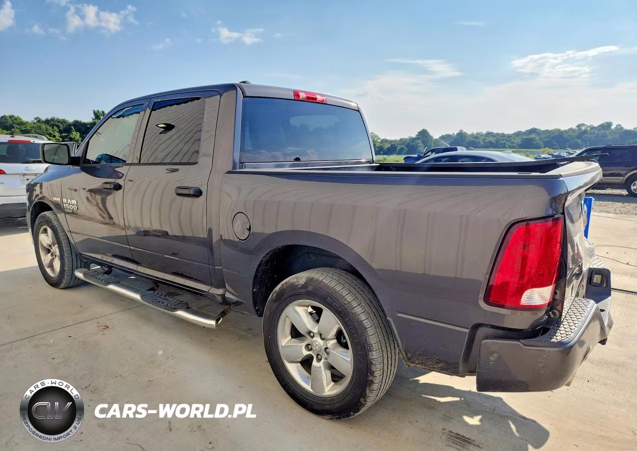 2019 Ram 1500 Classic Tradesman VIN:1C6RR6KT8KS545918 - 2