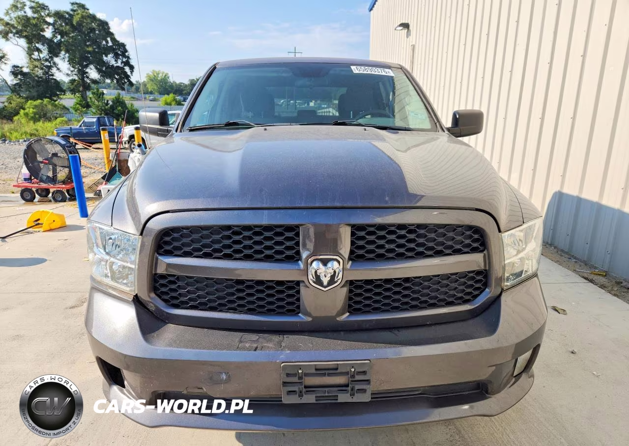 2019 Ram 1500 Classic Tradesman VIN:1C6RR6KT8KS545918 - 5