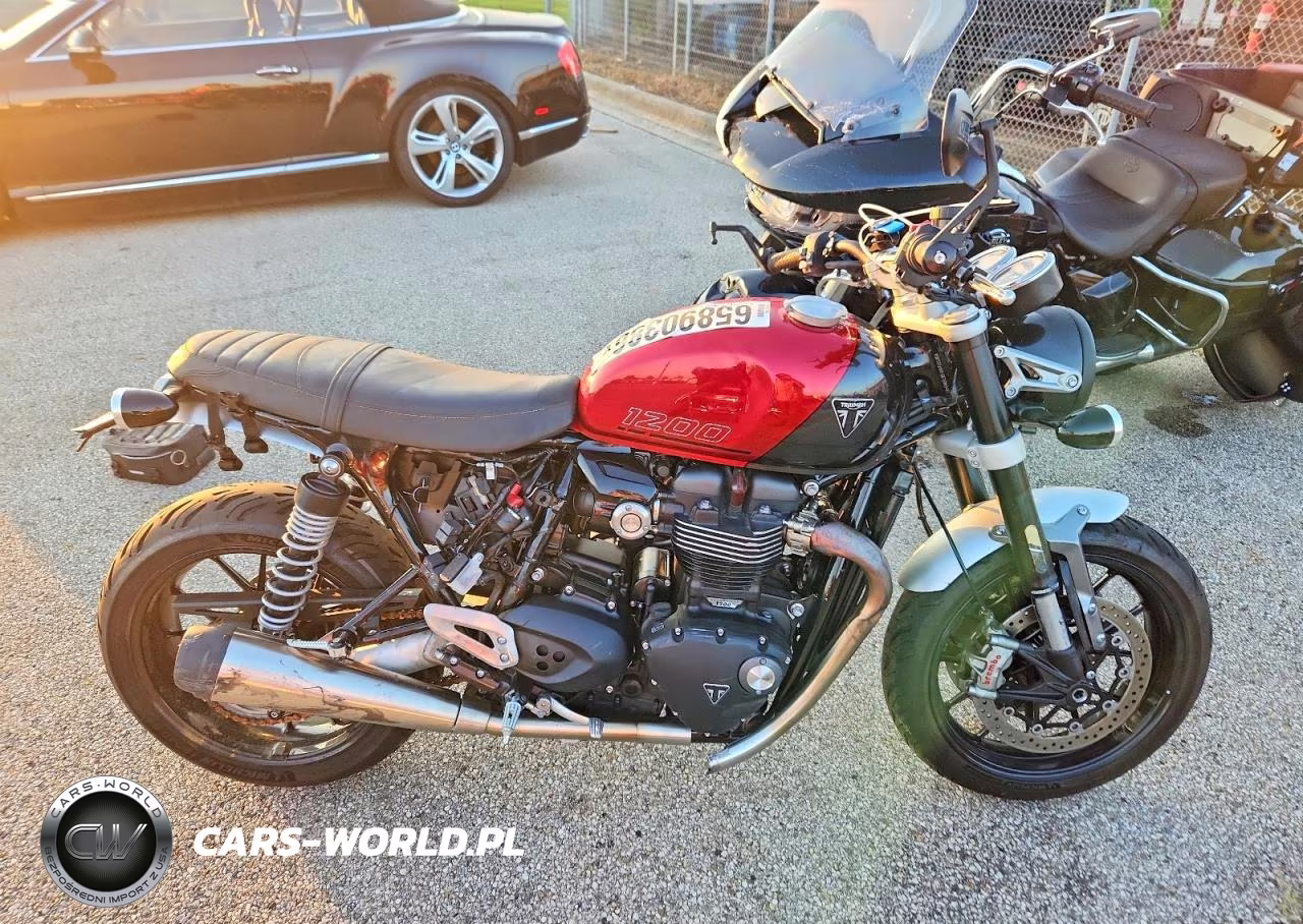 2024 Triumph Motorcycle Speed Twin Breitling Edition