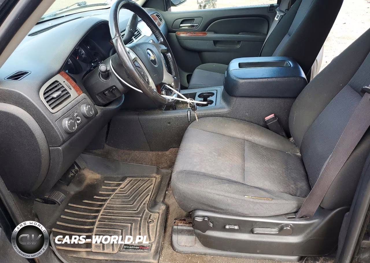 2011 Chevrolet Tahoe K1500 Ls VIN:1GNSKAE09BR271906 - 7