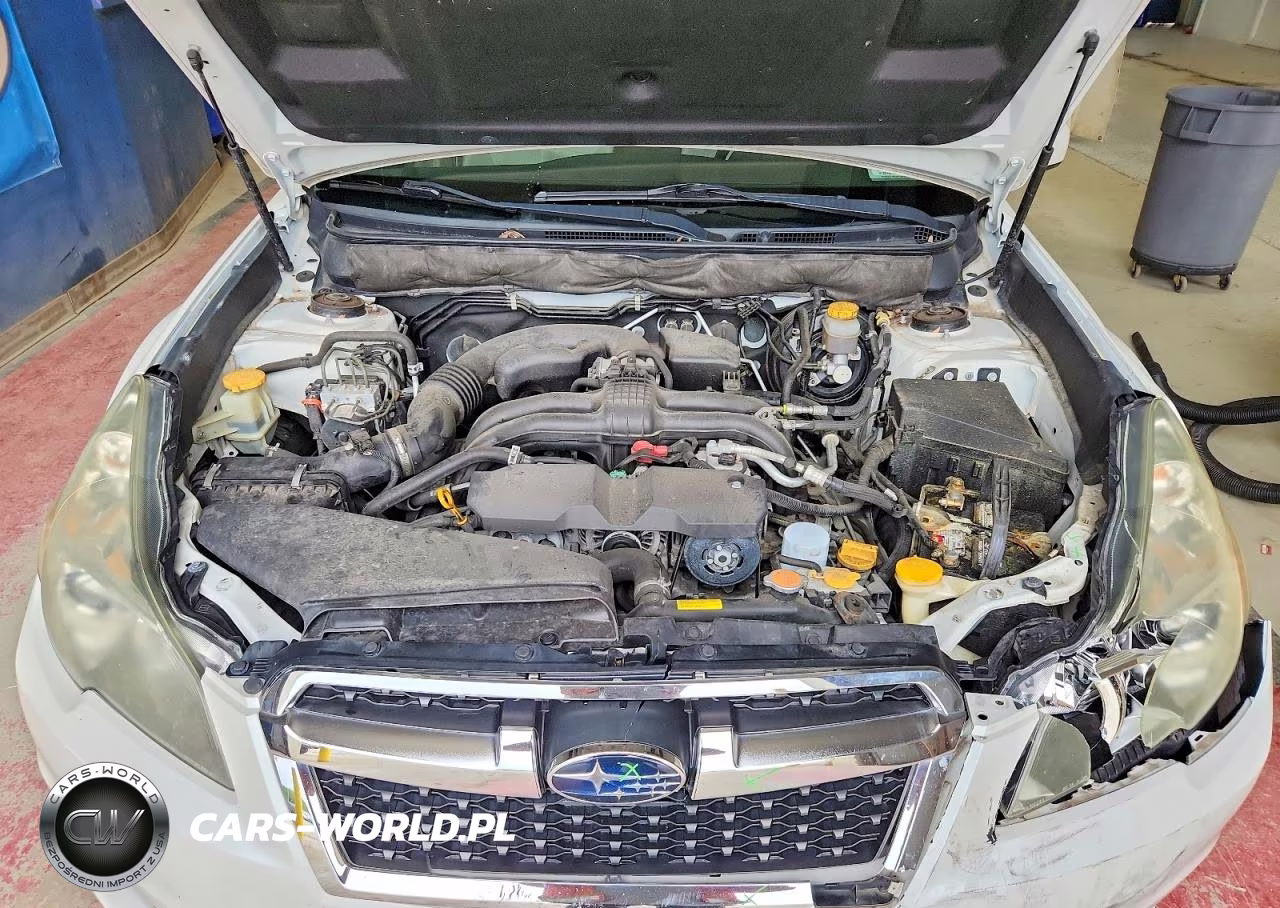 2014 Subaru Legacy 2.5I Premium VIN:4S3BMCC67E3023473 - 11