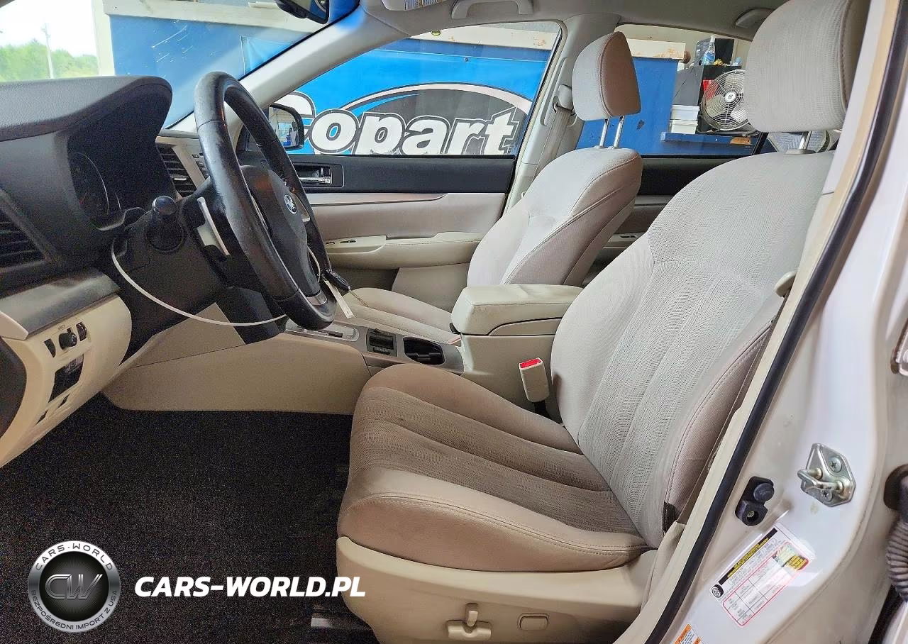 2014 Subaru Legacy 2.5I Premium VIN:4S3BMCC67E3023473 - 7
