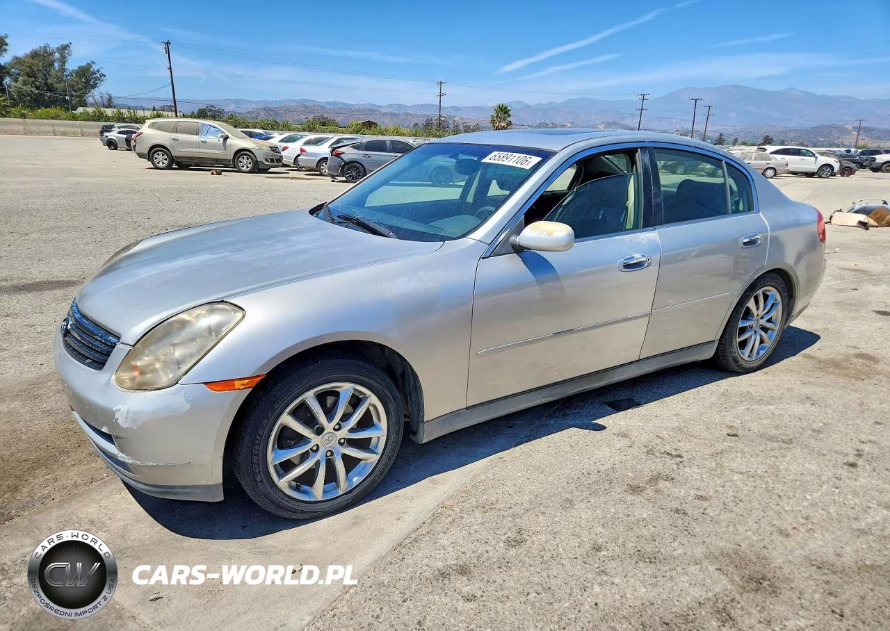 2003 Infiniti G35 Base