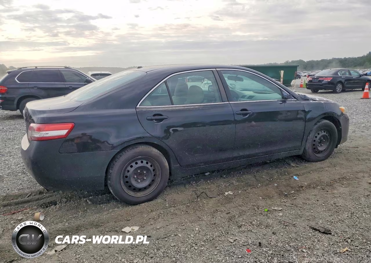 2011 Toyota Camry Le VIN:4T1BF3EK5BU135551 - 3