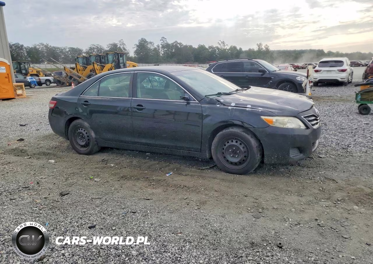 2011 Toyota Camry Le VIN:4T1BF3EK5BU135551 - 4