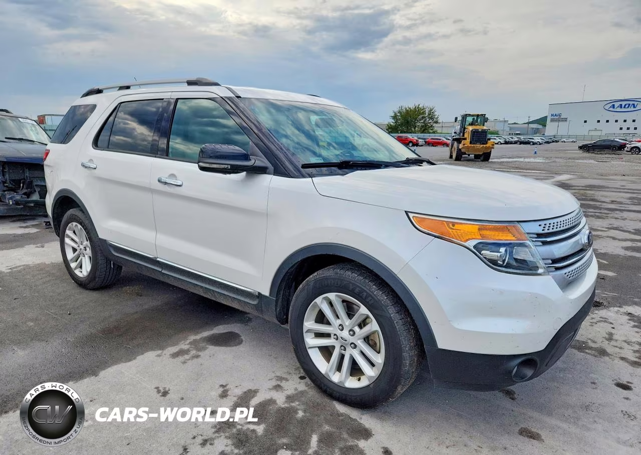 2015 Ford Explorer Xlt VIN:1FM5K7D87FGB37117 - 4
