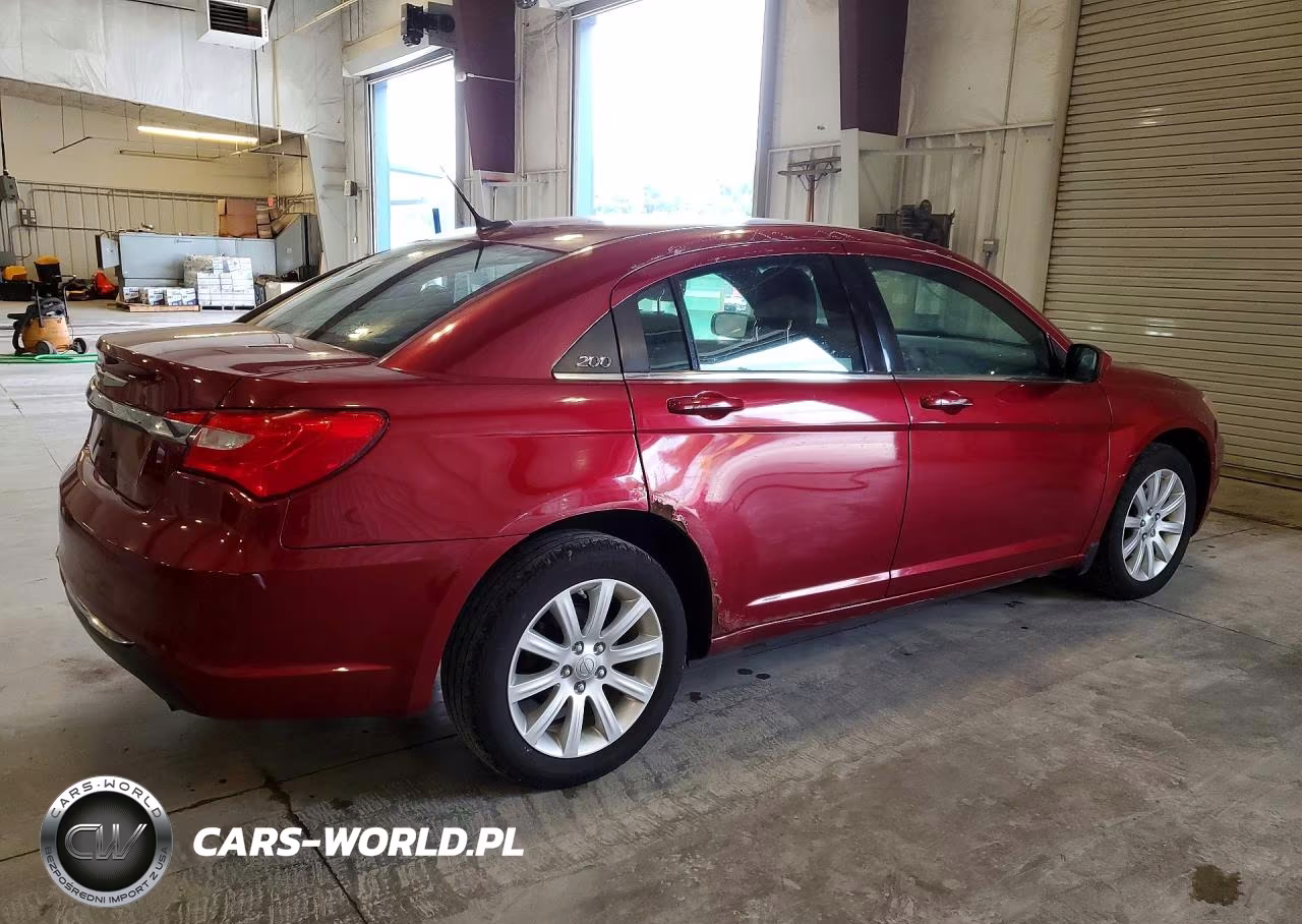 2012 Chrysler 200 Touring VIN:1C3CCBBB1CN130301 - 3