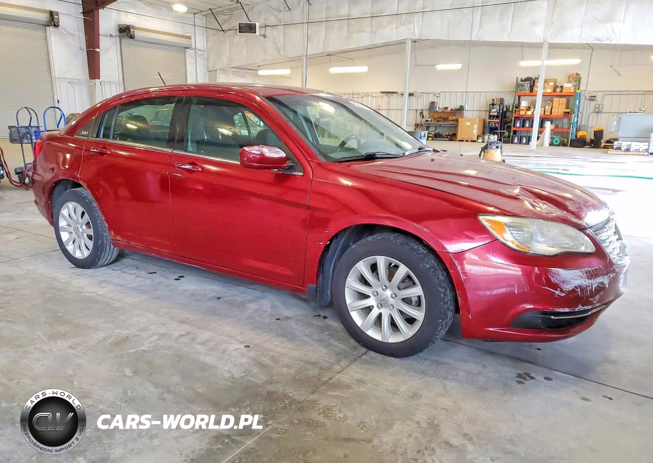2012 Chrysler 200 Touring VIN:1C3CCBBB1CN130301 - 4