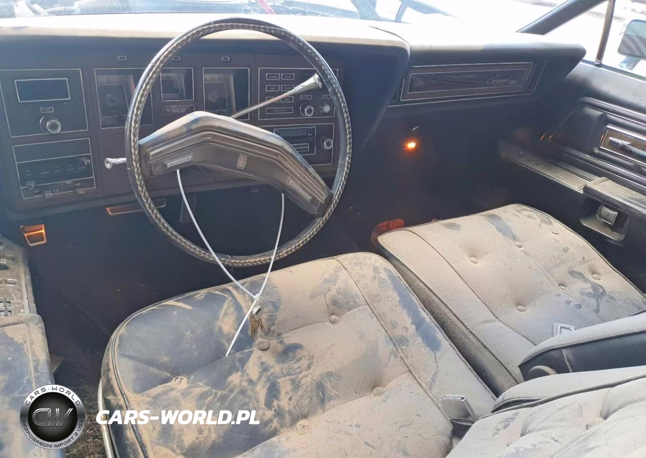 1981 Lincoln Uk VIN:6Y89A822943 - 8