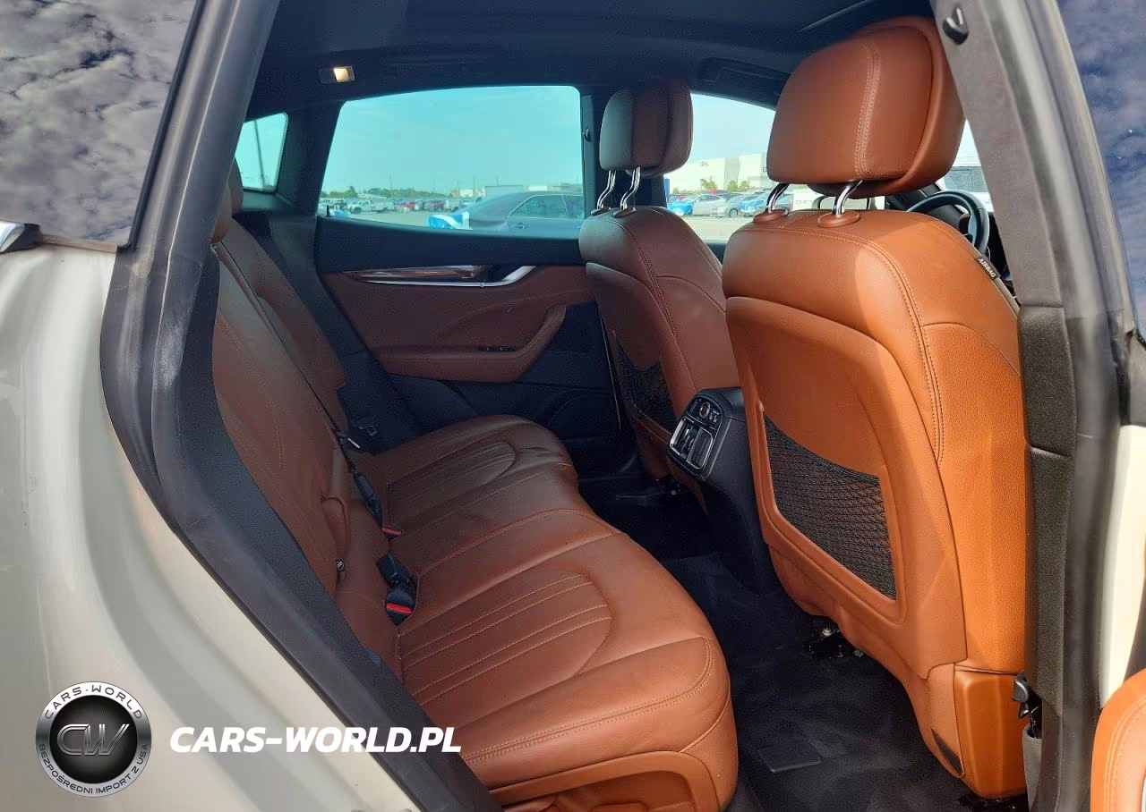 2018 Maserati Levante VIN:ZN661XUA7JX297729 - 11