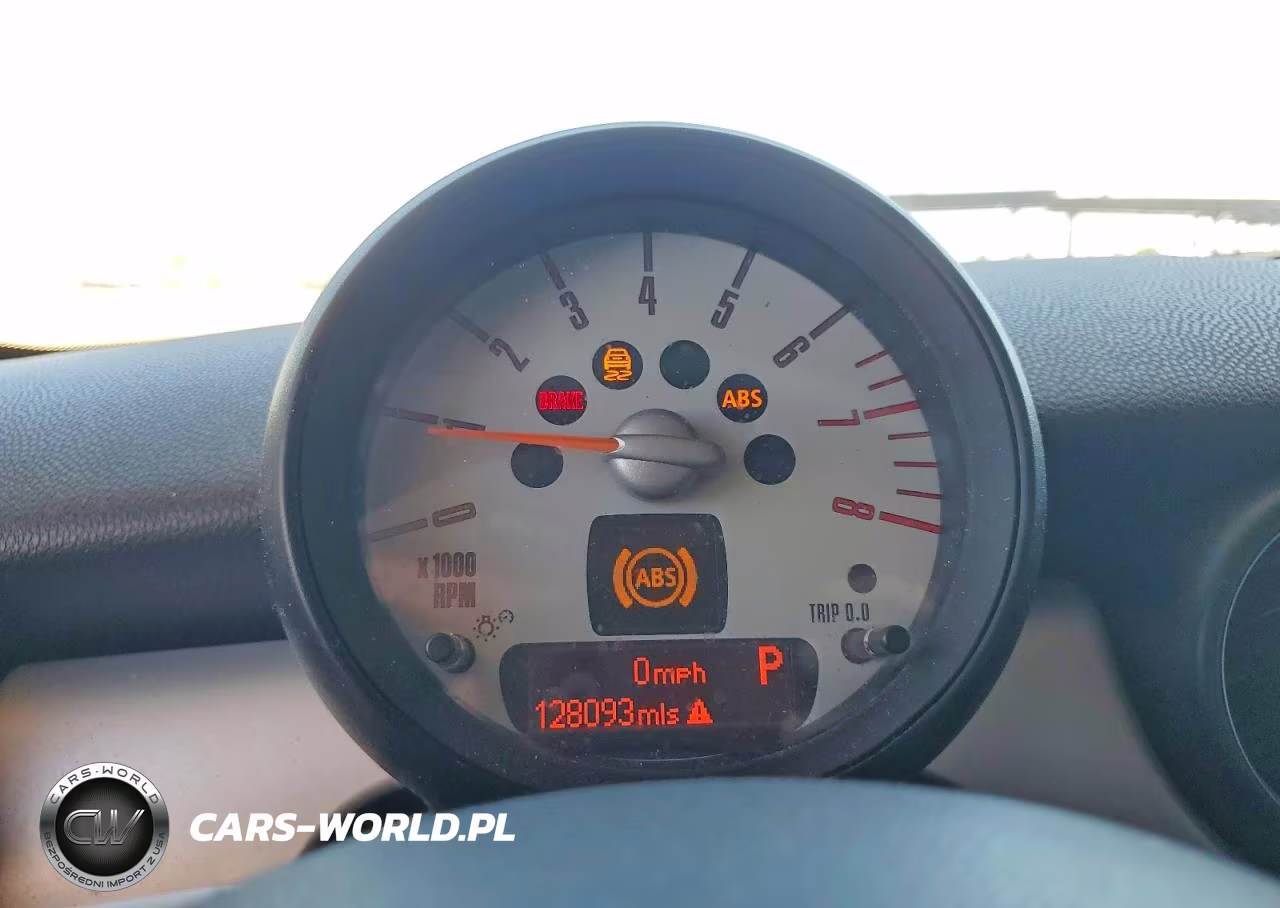 2012 Mini Cooper VIN:WMWSU3C55CT259914 - 9