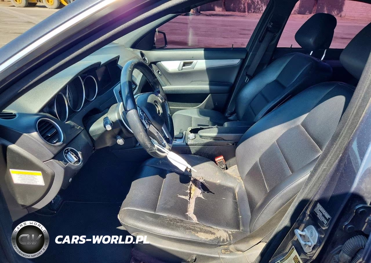 2013 Mercedes-Benz C 250 VIN:WDDGF4HB9DA754482 - 7
