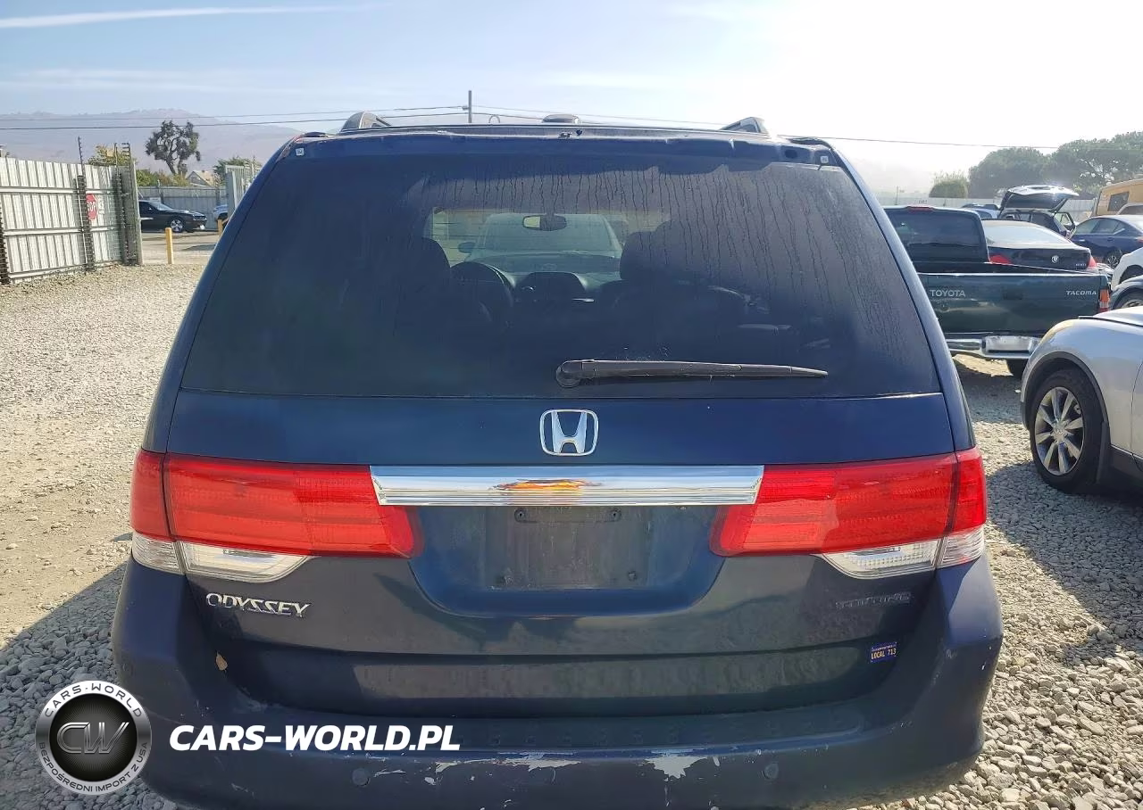 2008 Honda Odyssey Touring VIN:5FNRL38908B065074 - 6