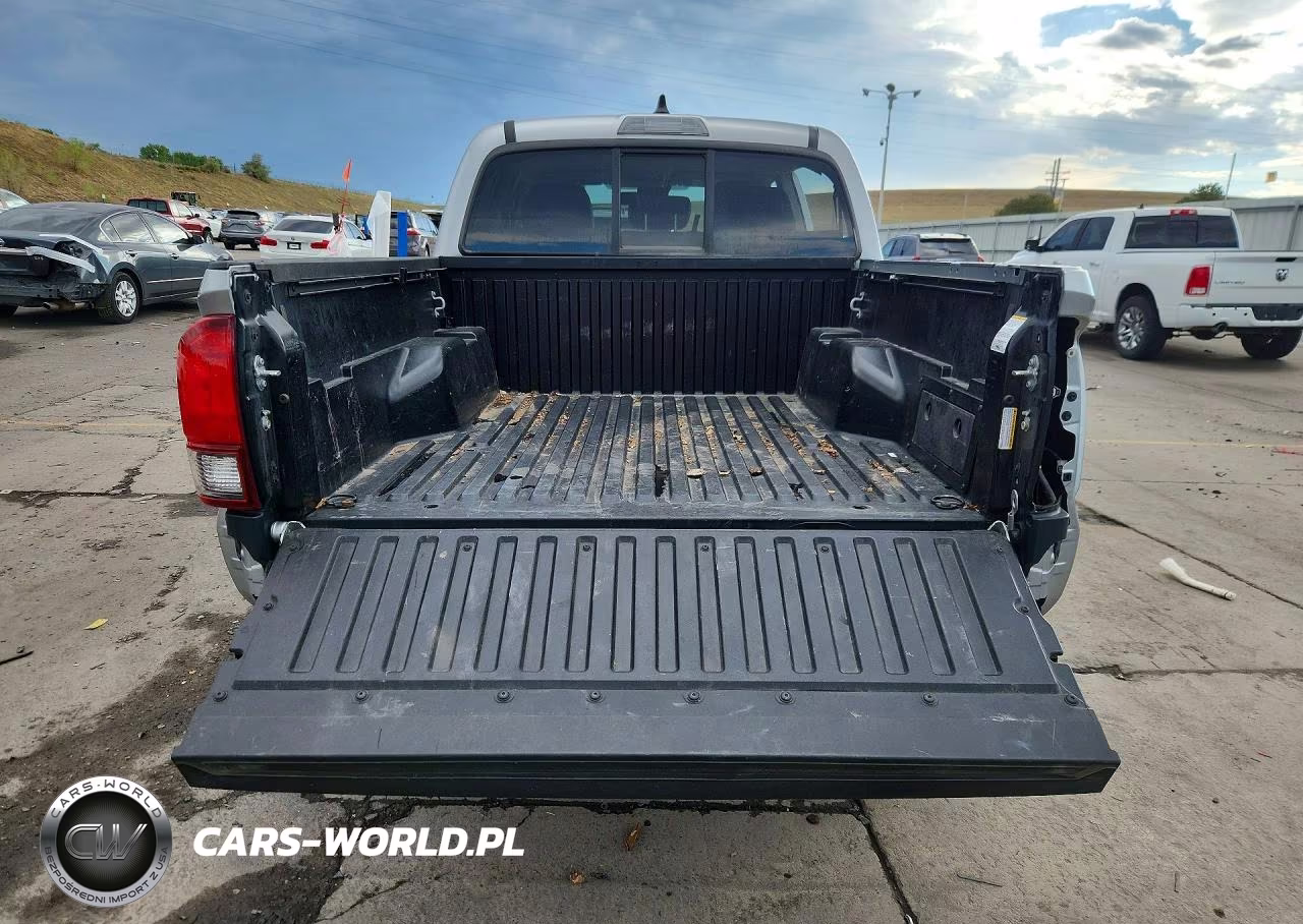 2022 Toyota Tacoma VIN:3TMCZ5AN5NM492443 - 6