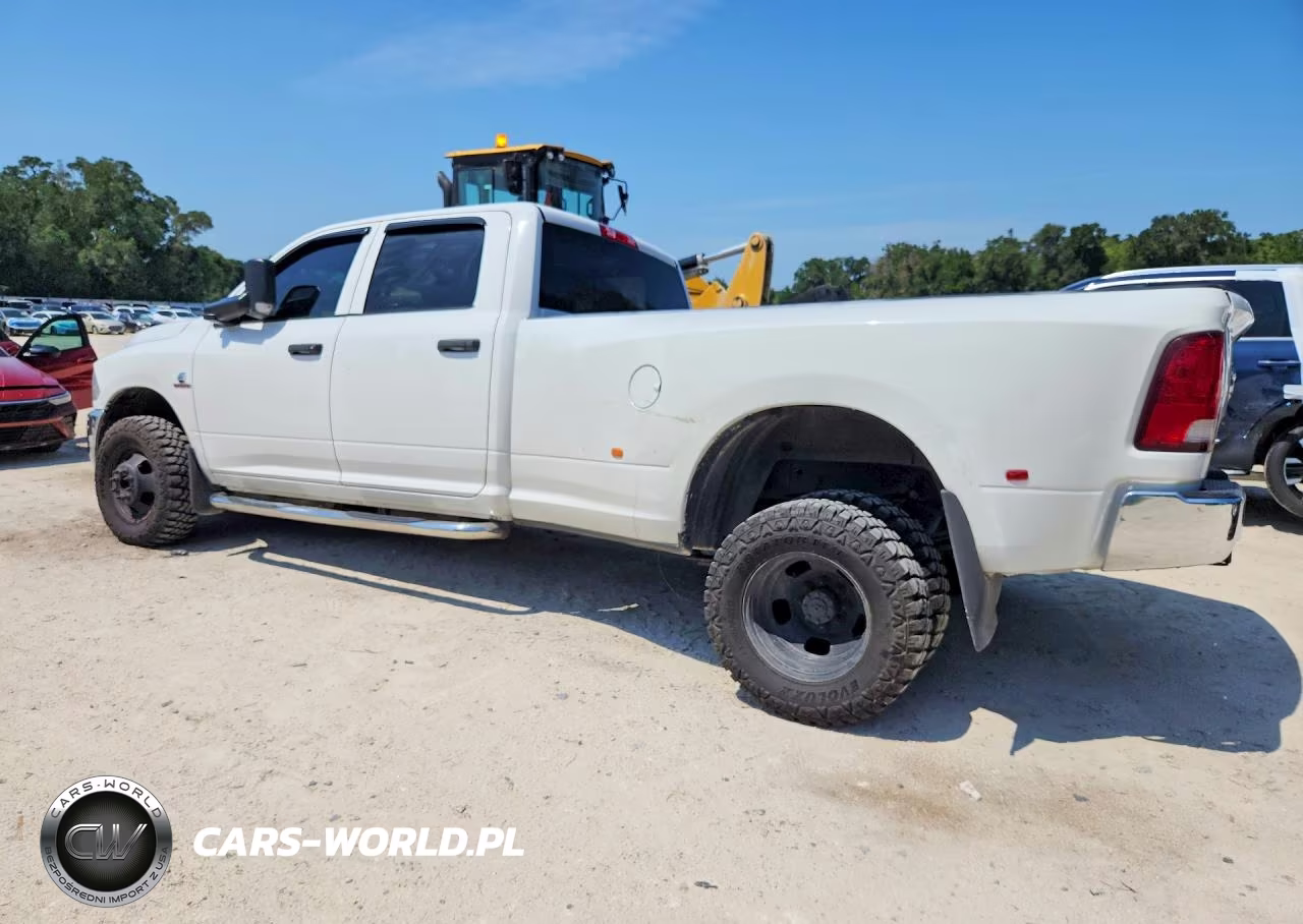2018 Ram 3500 St VIN:3C63RRGL0JG339269 - 2