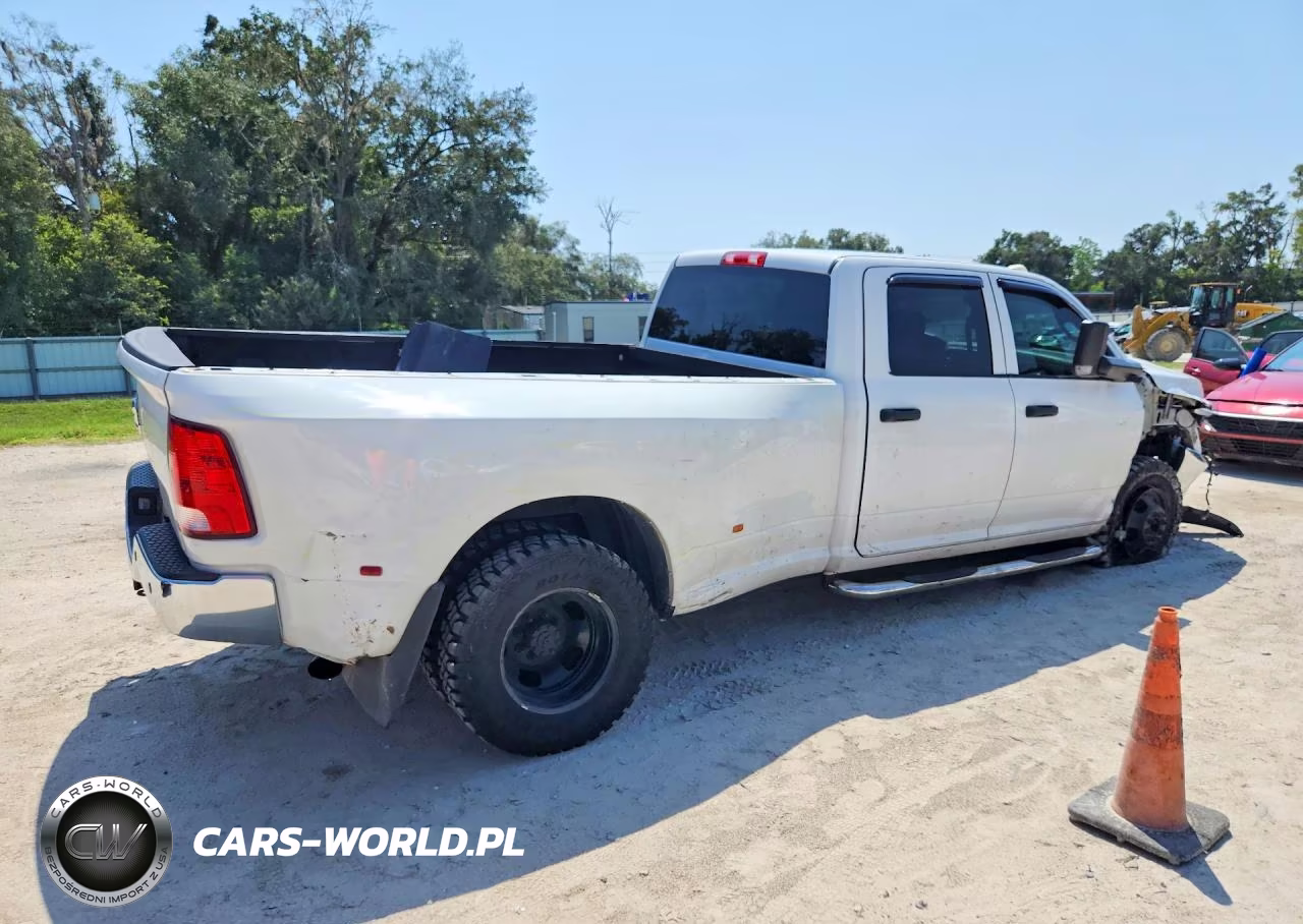 2018 Ram 3500 St VIN:3C63RRGL0JG339269 - 3