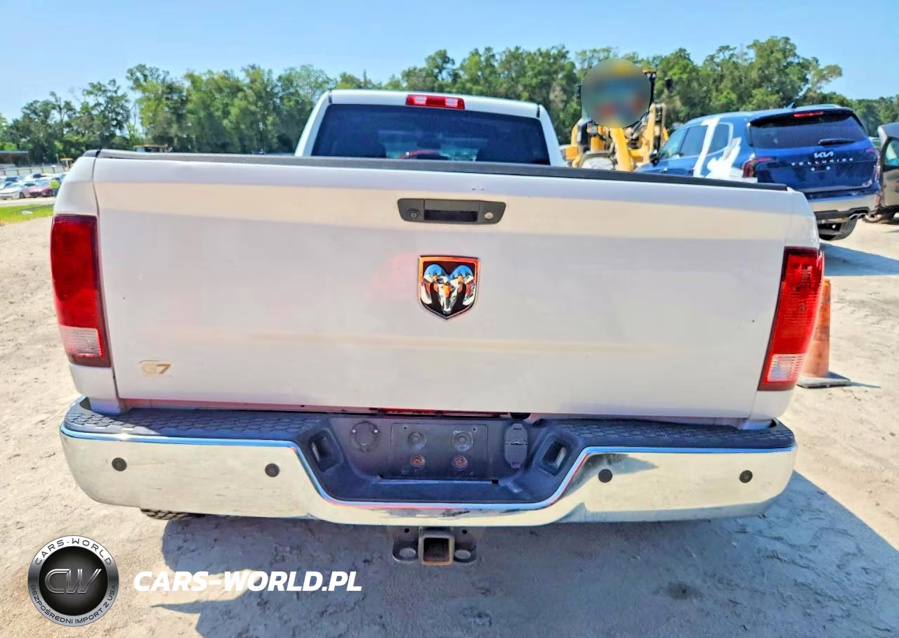 2018 Ram 3500 St VIN:3C63RRGL0JG339269 - 6
