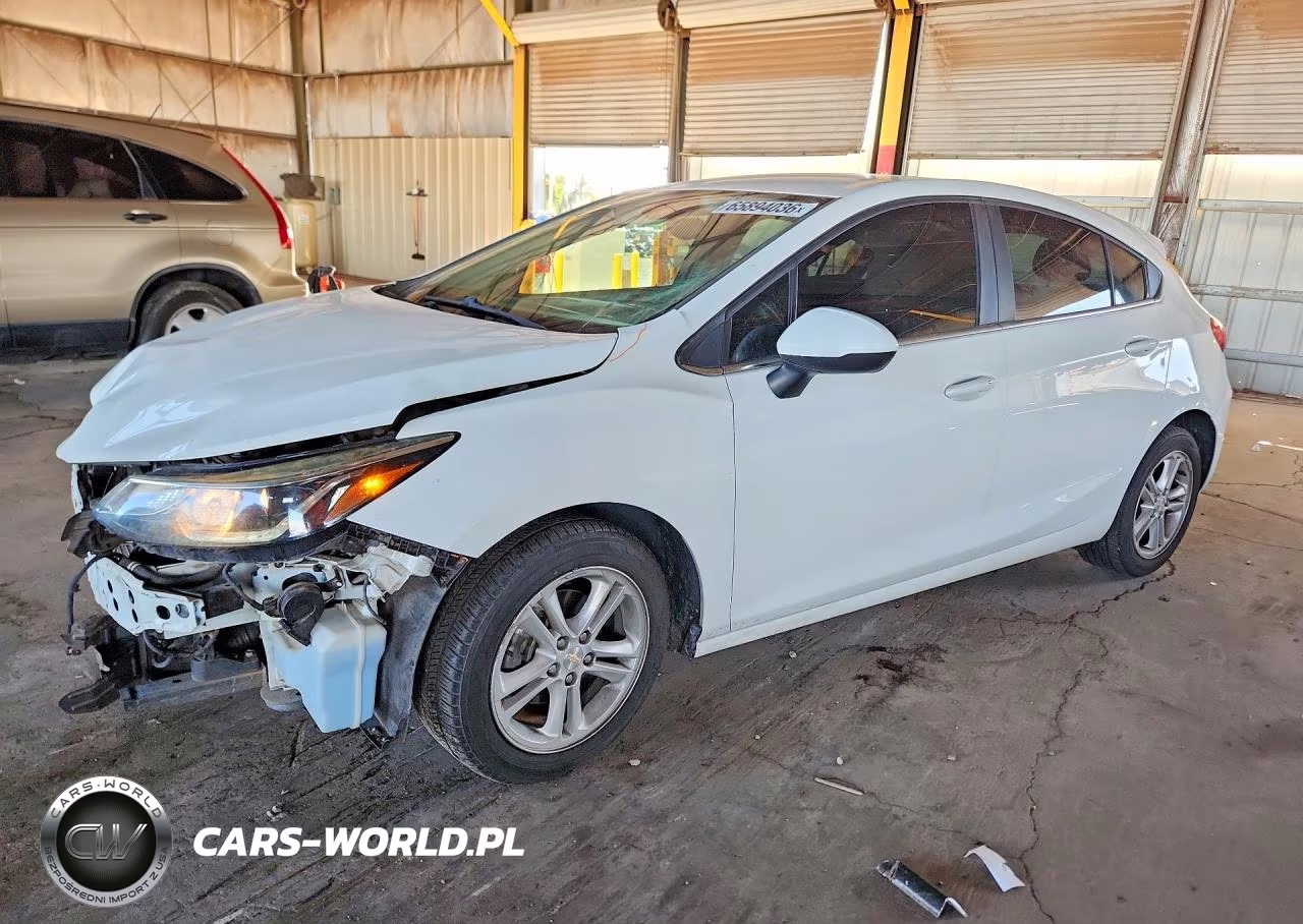 2018 Chevrolet Cruze Lt – zdjęcie 1 z 12