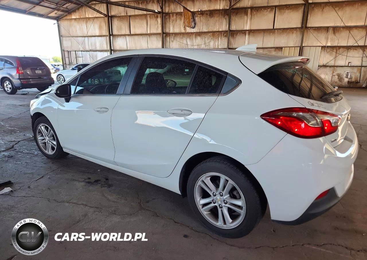 2018 Chevrolet Cruze Lt VIN:3G1BE6SM4JS641362 - 2