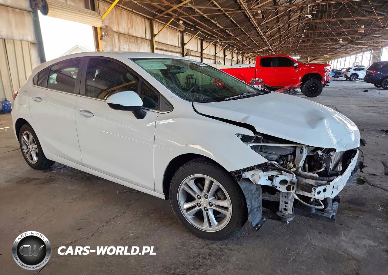 2018 Chevrolet Cruze Lt VIN:3G1BE6SM4JS641362 - 4