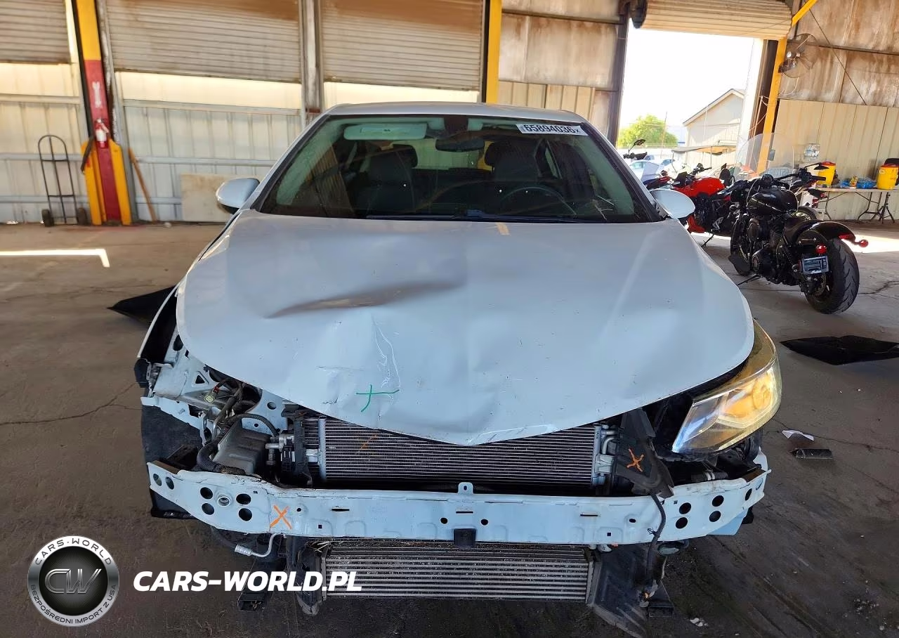 2018 Chevrolet Cruze Lt VIN:3G1BE6SM4JS641362 - 5