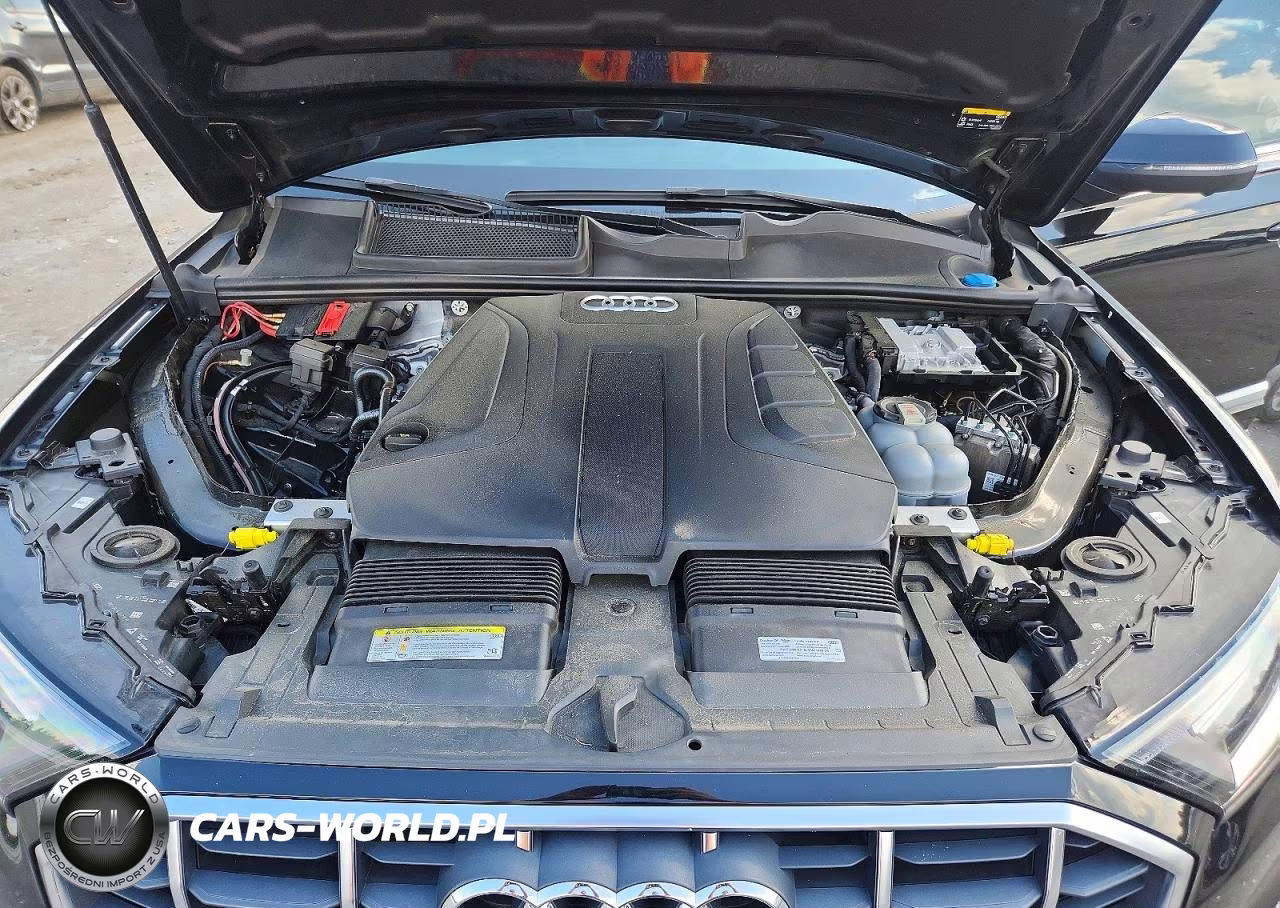 2021 Audi Q7 Premium Plus VIN:WA1LJAF70MD011786 - 12