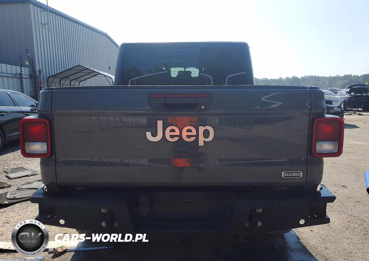 2020 Jeep Gladiator Overland VIN:1C6HJTFG2LL171882 - 6