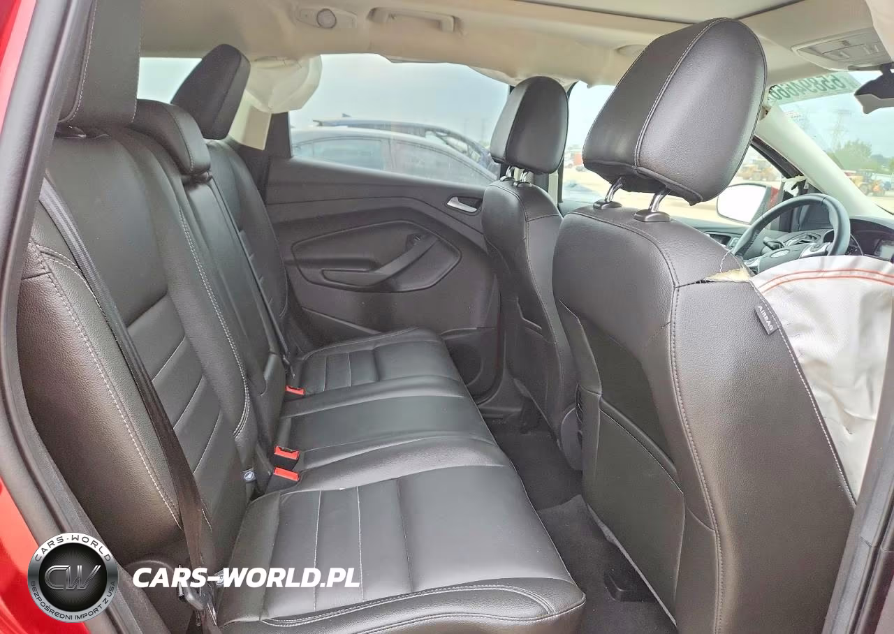2016 Ford Escape Titanium VIN:1FMCU9J96GUA81877 - 10