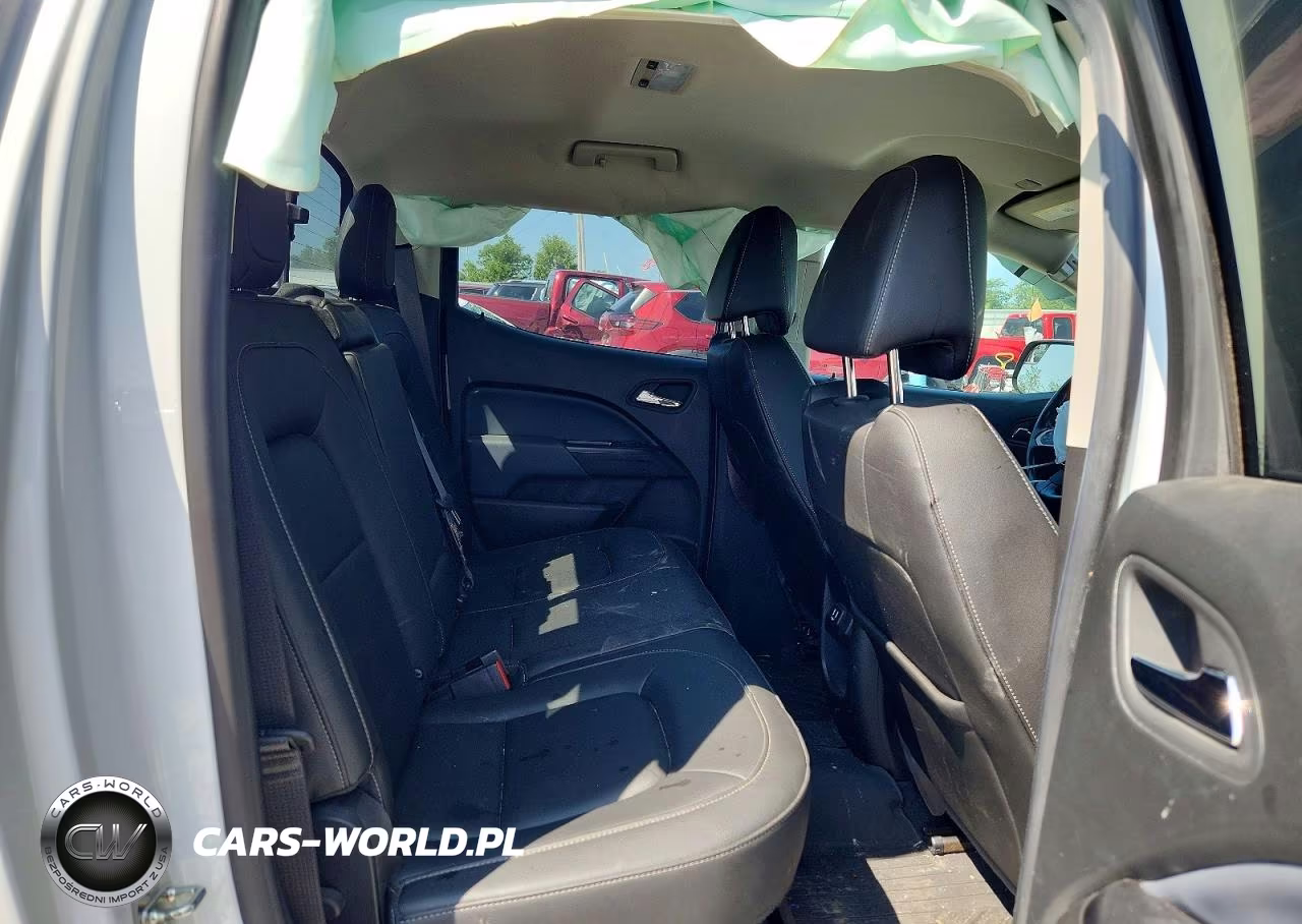 2020 Chevrolet Colorado Z71 VIN:1GCGTDEN2L1100844 - 10
