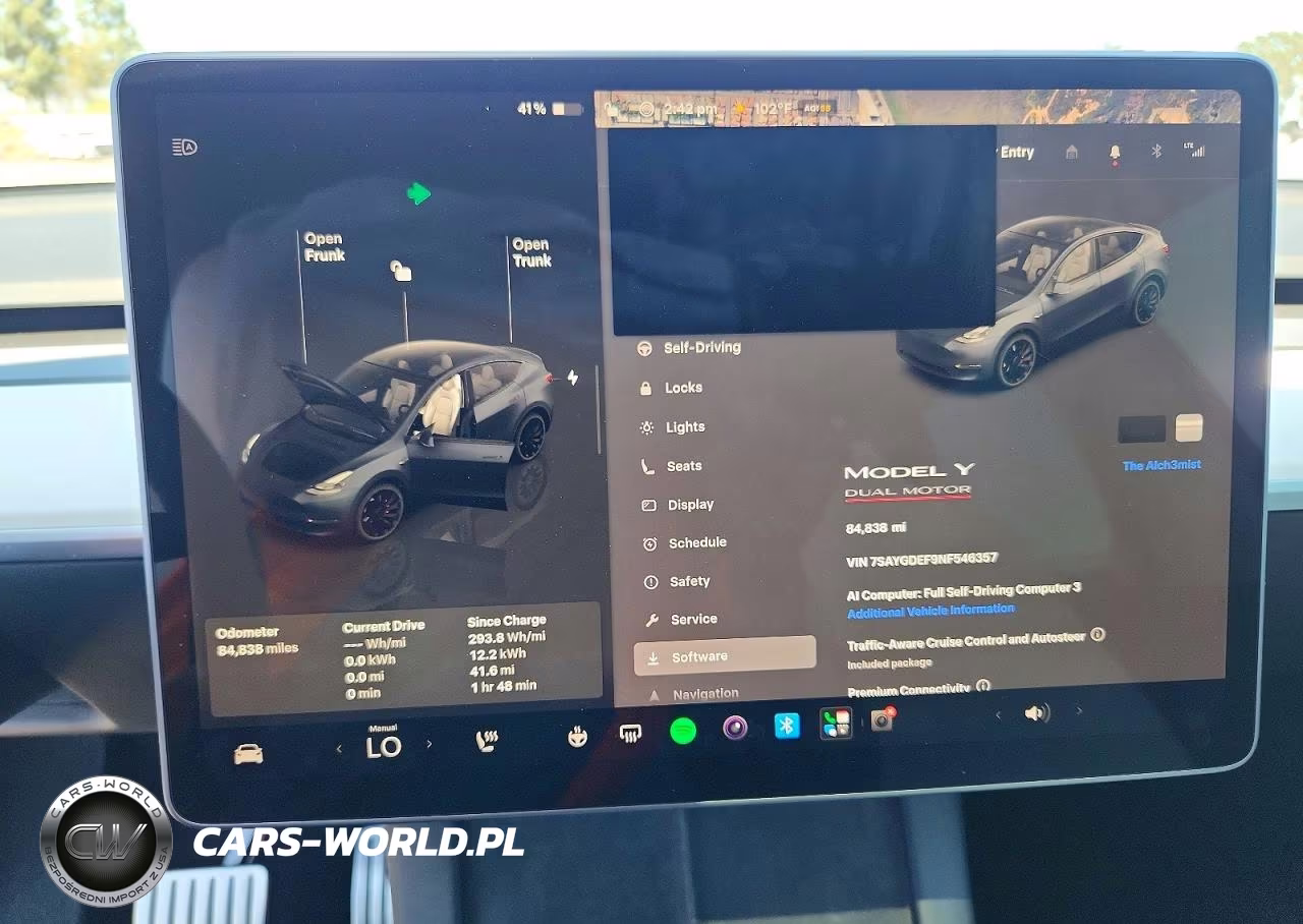 2022 Tesla Model Y VIN:7SAYGDEF9NF546357 - 9