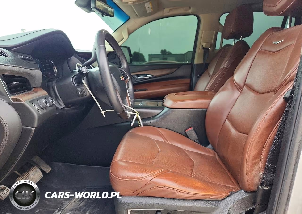 2018 Cadillac Escalade Luxury VIN:1GYS4BKJXJR225306 - 7
