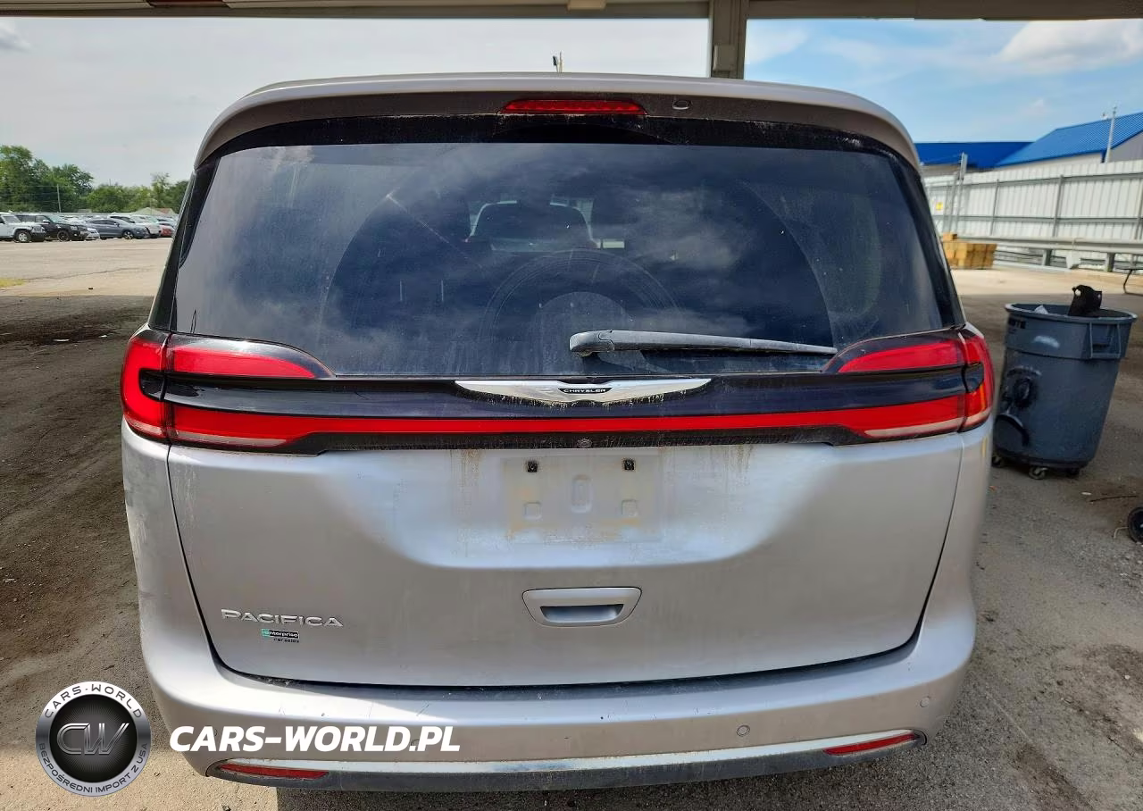 2021 Chrysler Pacifica Touring L VIN:2C4RC1BG4MR533396 - 6