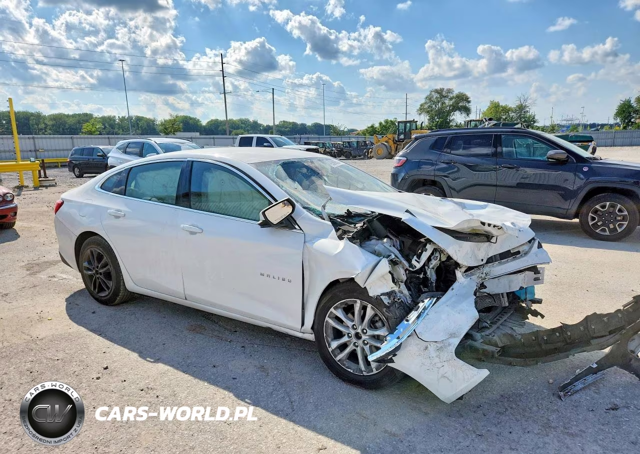 2016 Chevrolet Malibu Lt VIN:1G1ZE5ST5GF324039 - 4
