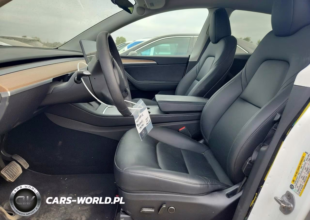 2024 Tesla Model Y VIN:7SAYGDEE0RA286490 - 7