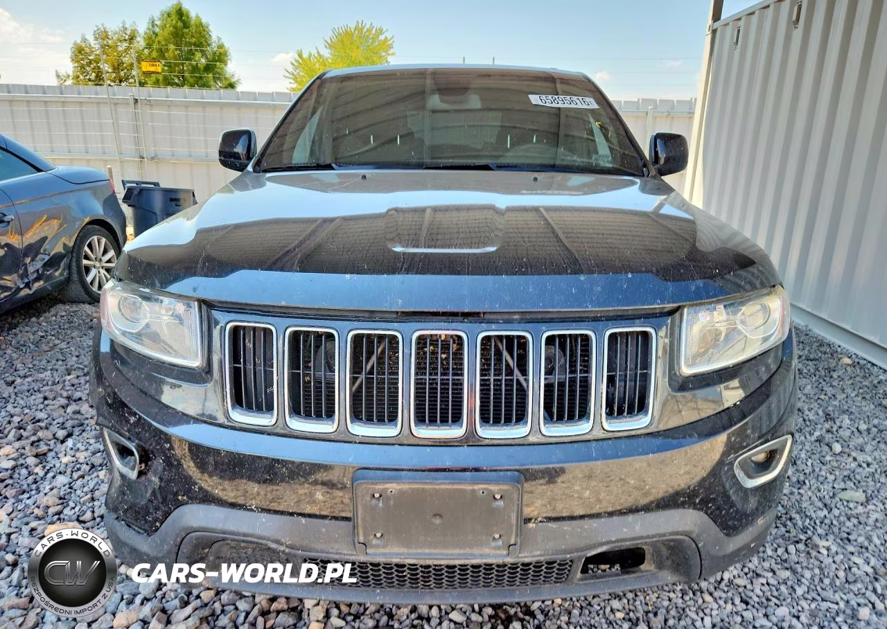 2014 Jeep Grand Cherokee Laredo VIN:1C4RJFAG6EC330752 - 5
