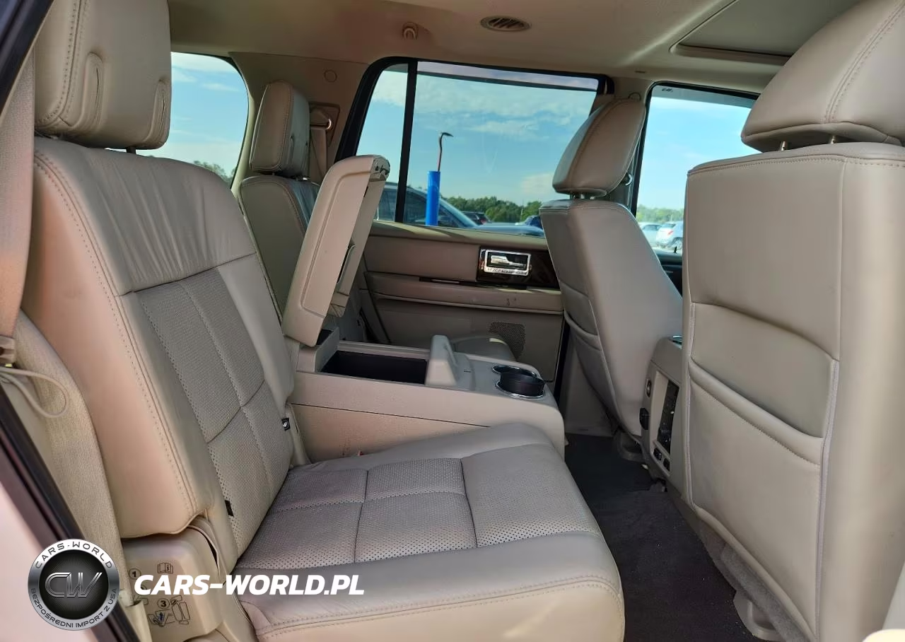 2011 Lincoln Navigator VIN:5LMJJ2H59BEJ09147 - 11