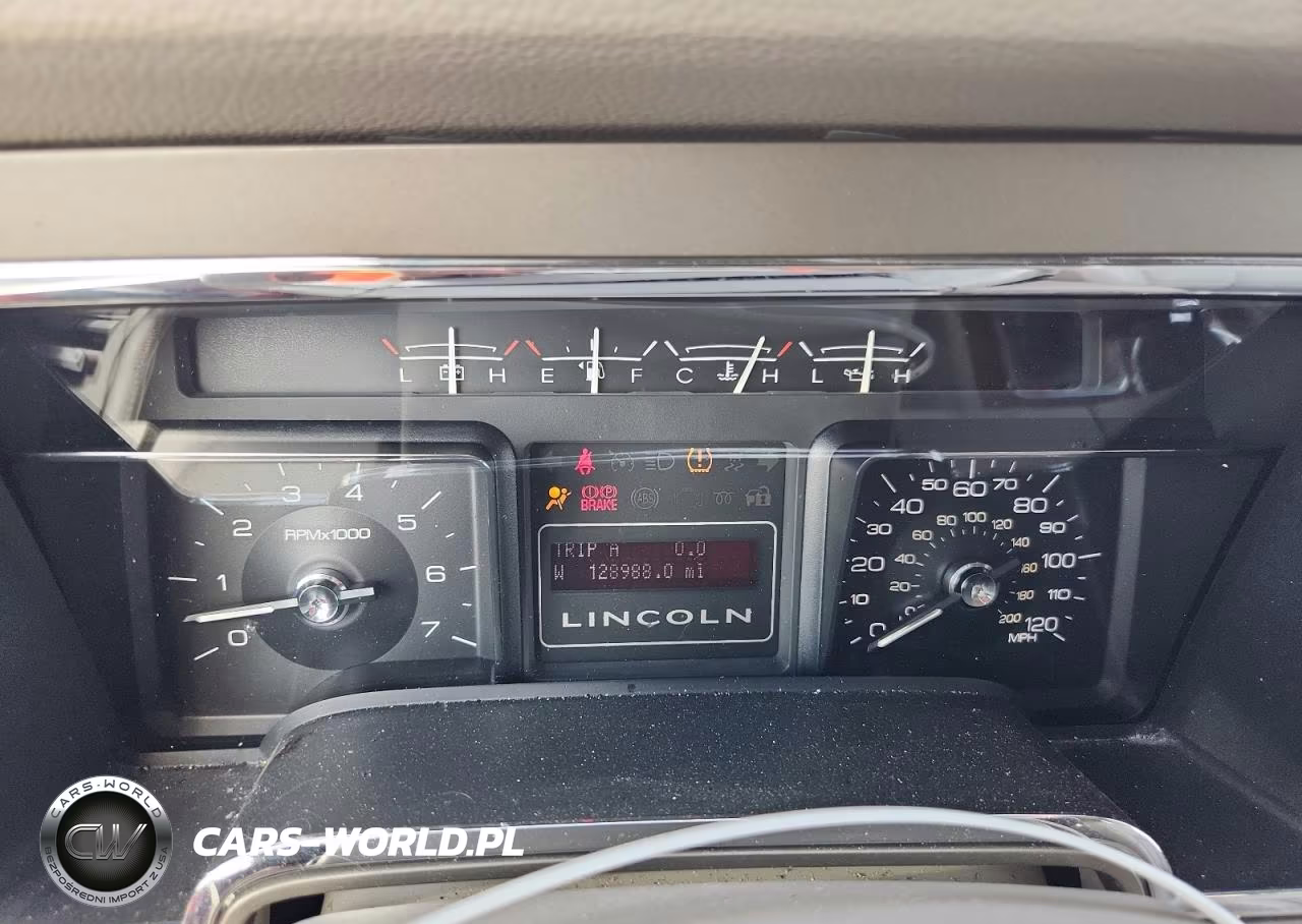 2011 Lincoln Navigator VIN:5LMJJ2H59BEJ09147 - 9