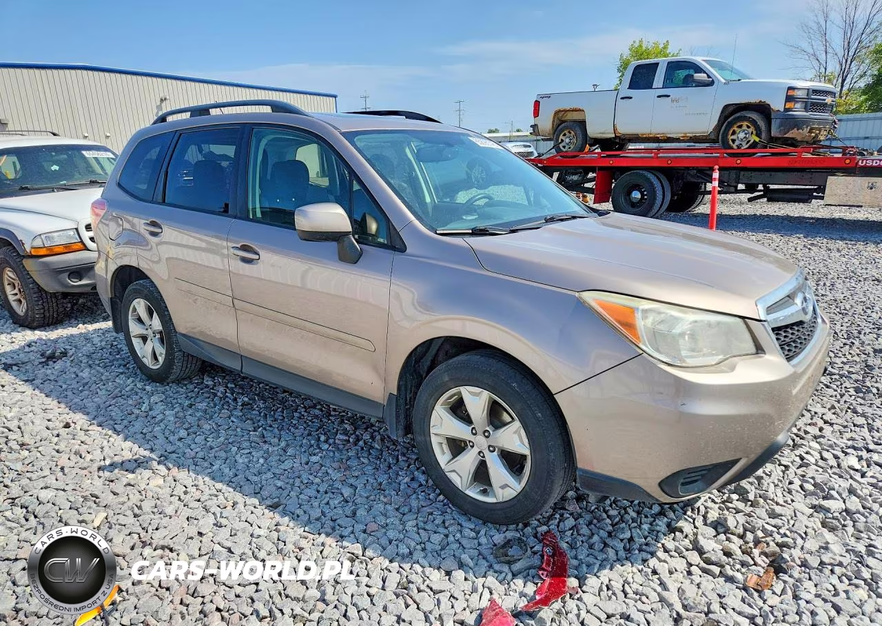 2014 Subaru Forester 2.5I Premium VIN:JF2SJAEC8EH402034 - 4