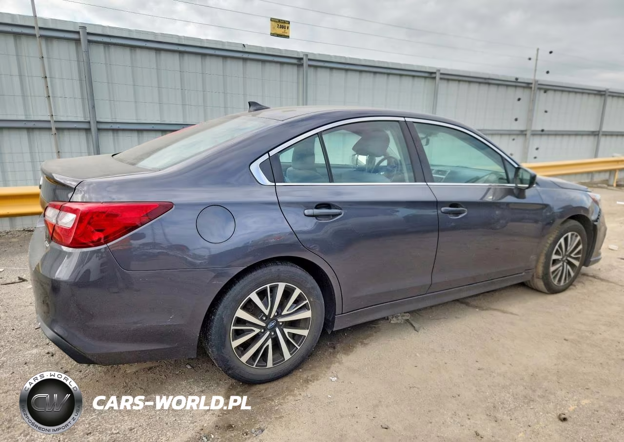 2019 Subaru Legacy 2.5I Premium VIN:4S3BNAF66K3015096 - 3