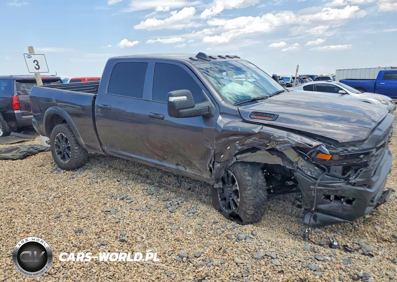 2026 Ram 2500 Tradesman VIN:3C6UR5CJ9TG172348 - 4