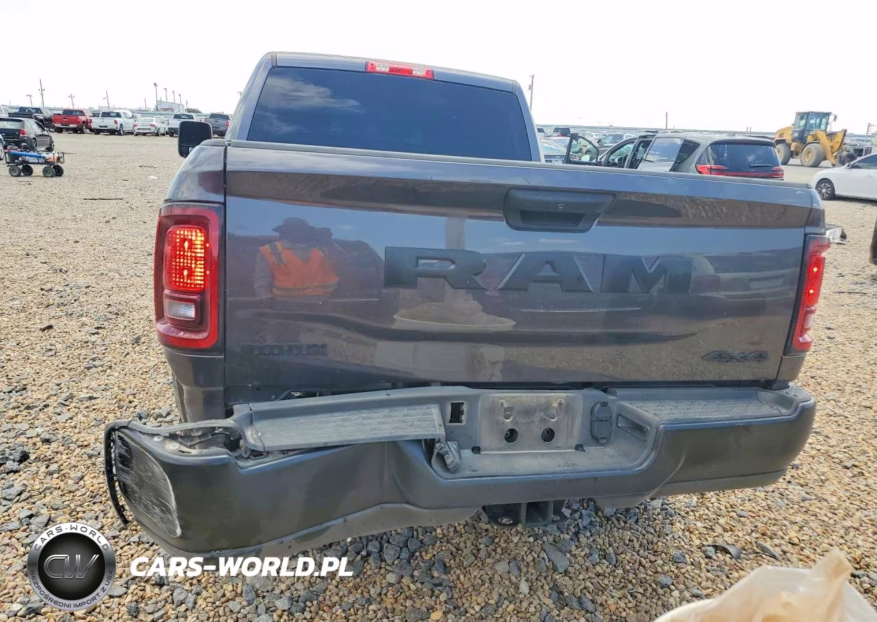 2026 Ram 2500 Tradesman VIN:3C6UR5CJ9TG172348 - 6