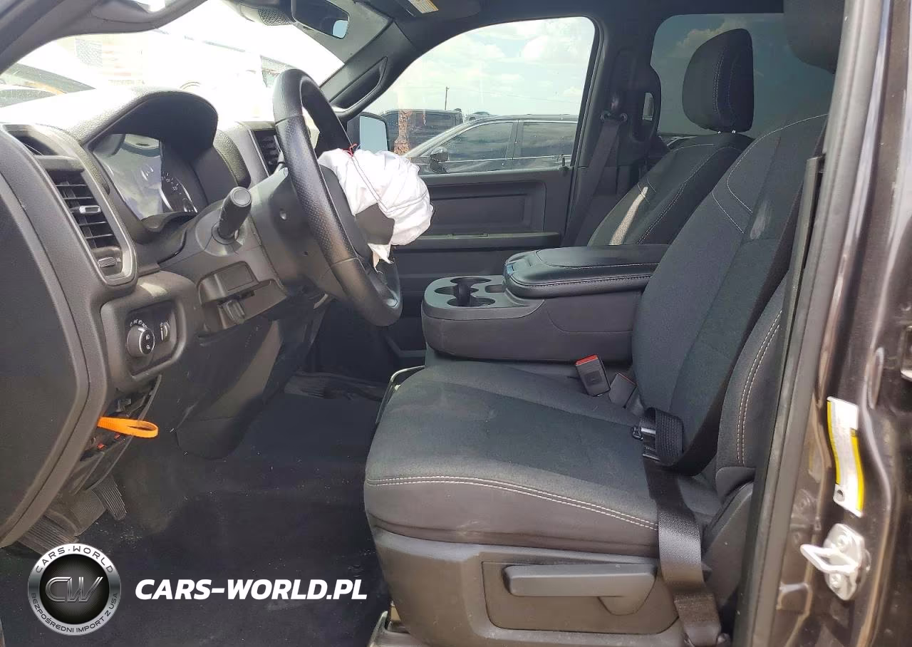 2026 Ram 2500 Tradesman VIN:3C6UR5CJ9TG172348 - 7