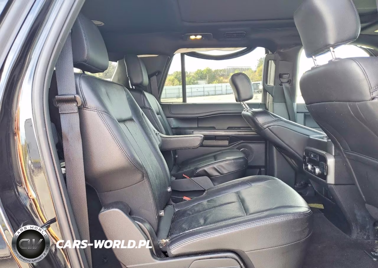 2020 Ford Expedition Max Xlt VIN:1FMJK1JT4LEA19165 - 11