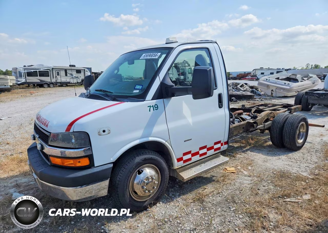 2020 Chevrolet Express G3500 – zdjęcie 1 z 13