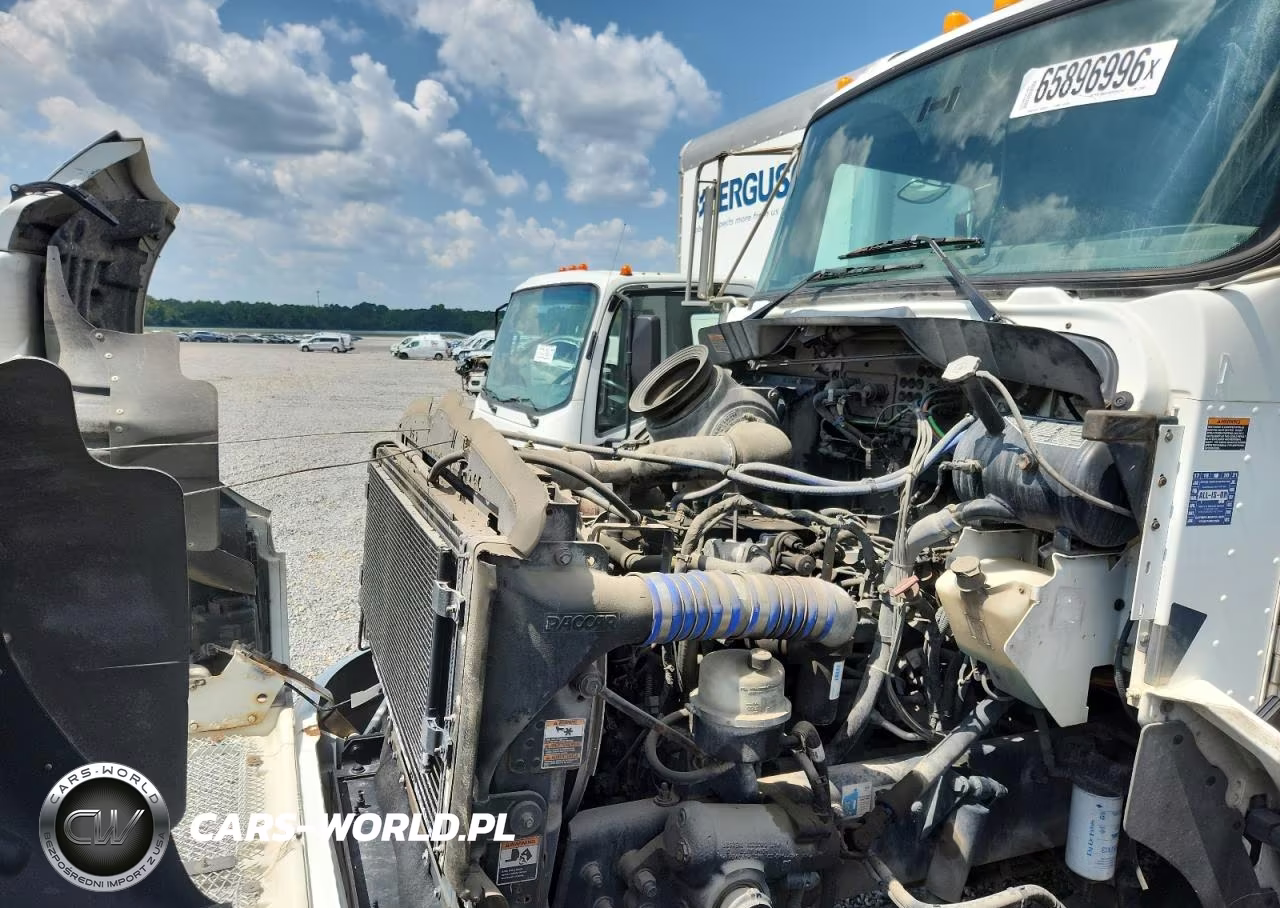 2018 Kenworth T300 Box Truck VIN:2NKHHM6X4JM218601 - 10