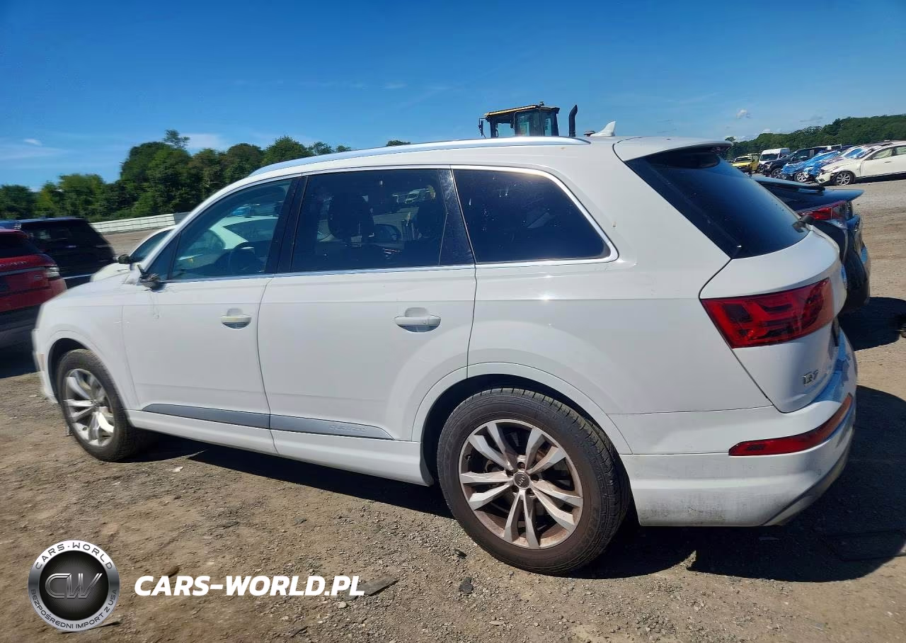 2019 Audi Q7 Premium Plus VIN:WA1LHAF72KD038044 - 2
