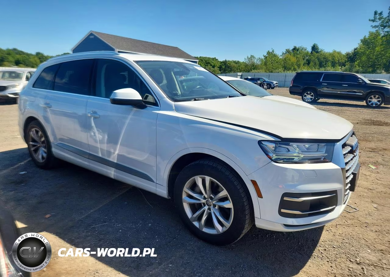 2019 Audi Q7 Premium Plus VIN:WA1LHAF72KD038044 - 4