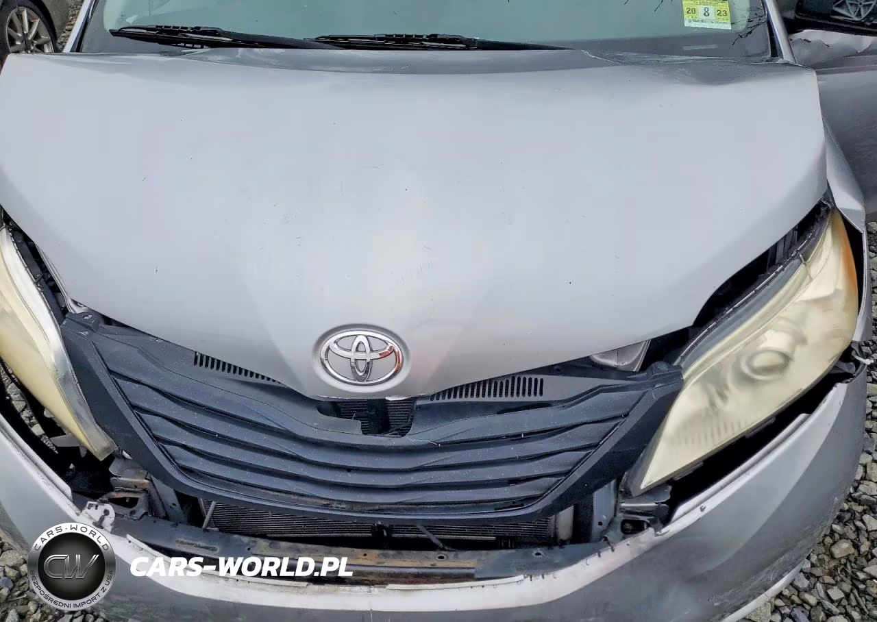 2012 Toyota Sienna Base 7-Passenger VIN:5TDZK3DC3CS244458 - 12
