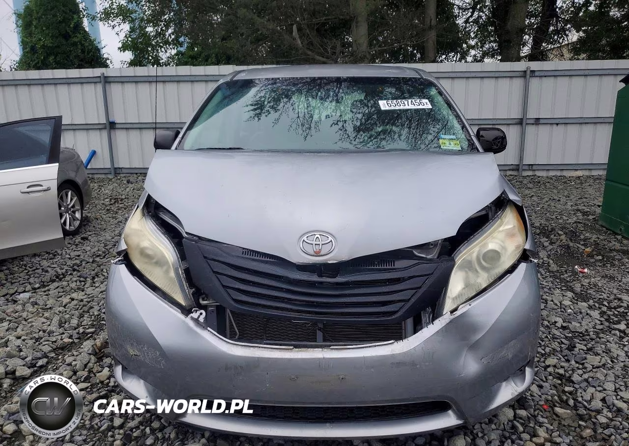 2012 Toyota Sienna Base 7-Passenger VIN:5TDZK3DC3CS244458 - 5