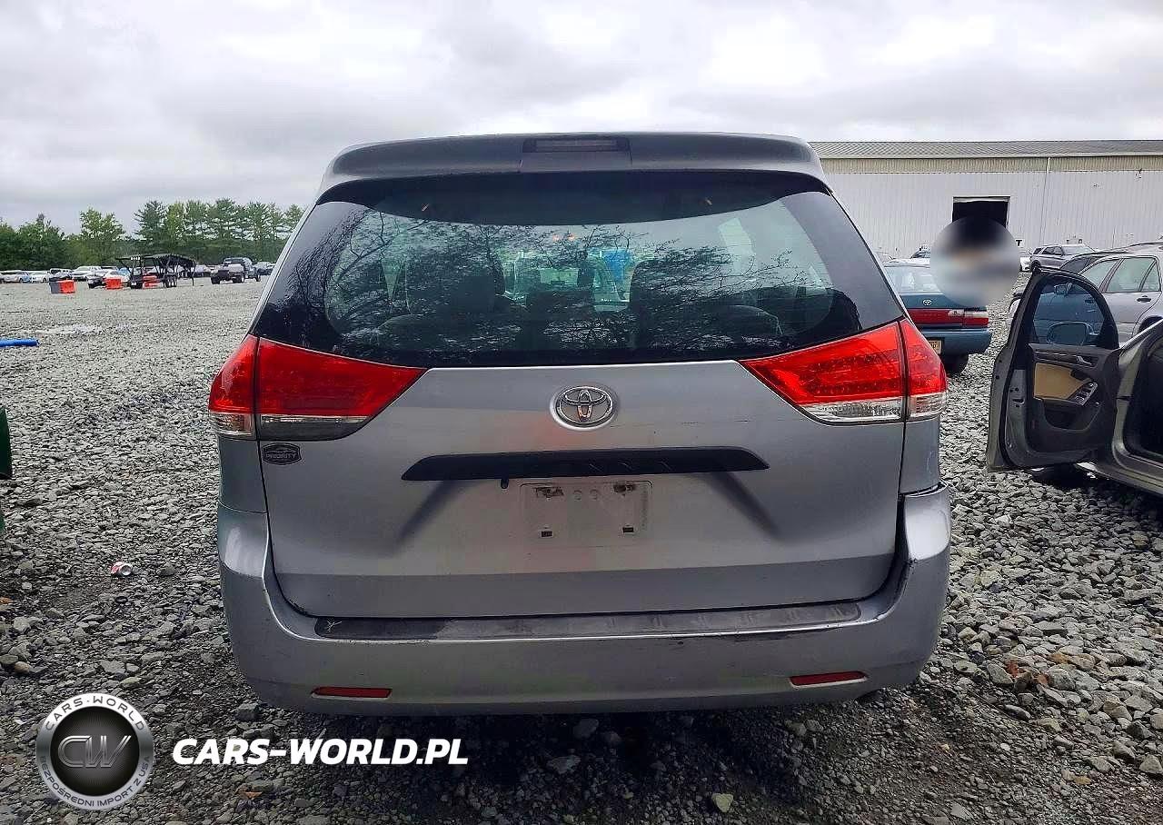 2012 Toyota Sienna Base 7-Passenger VIN:5TDZK3DC3CS244458 - 6